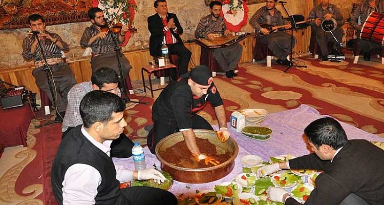 Şanlıurfa Sıra Gecesi